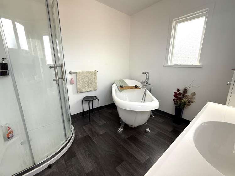 77 Charlotte Street Balclutha_16