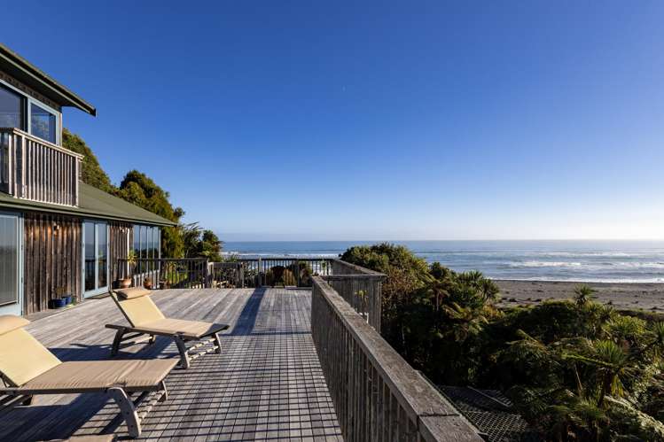 109 The Strand Ōkārito_17