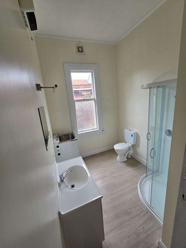 2/25 Sefton Street Seaview_5