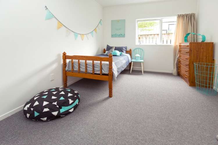 12 Thorburn Avenue Red Beach_10