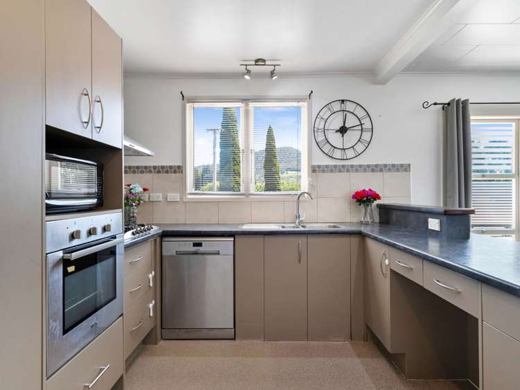 93 Mount View Drive Mangakakahi_7