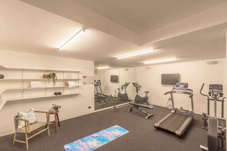 5 Fenton Circus Orakei_29