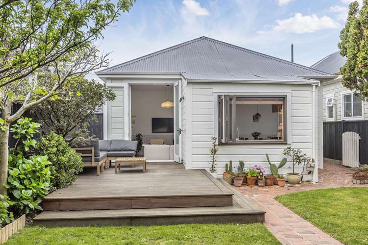 8 Te Whiti Street Kilbirnie_16