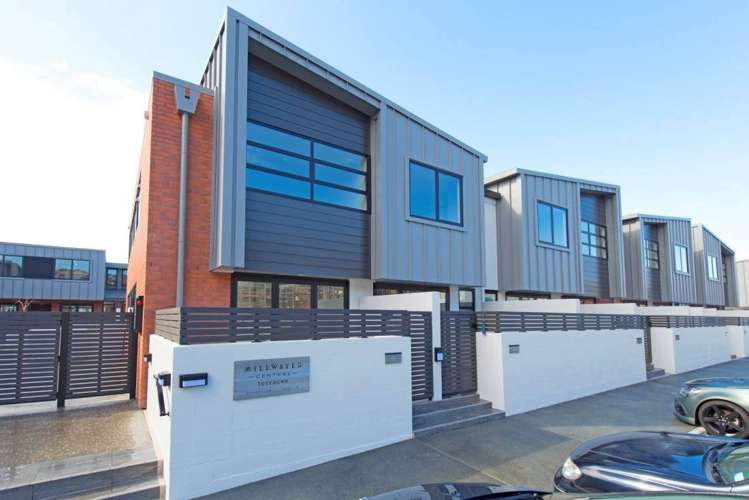 34/4 Stables Lane_0