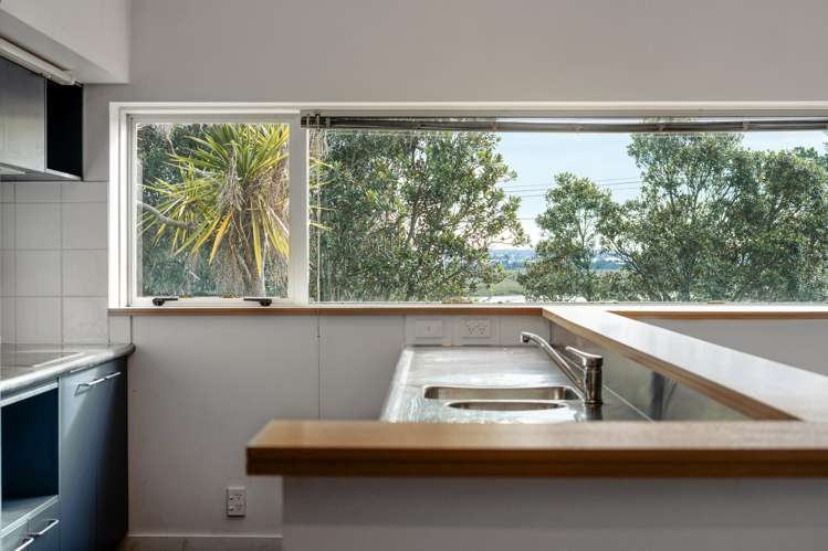 16A Seaside Avenue Waterview_9
