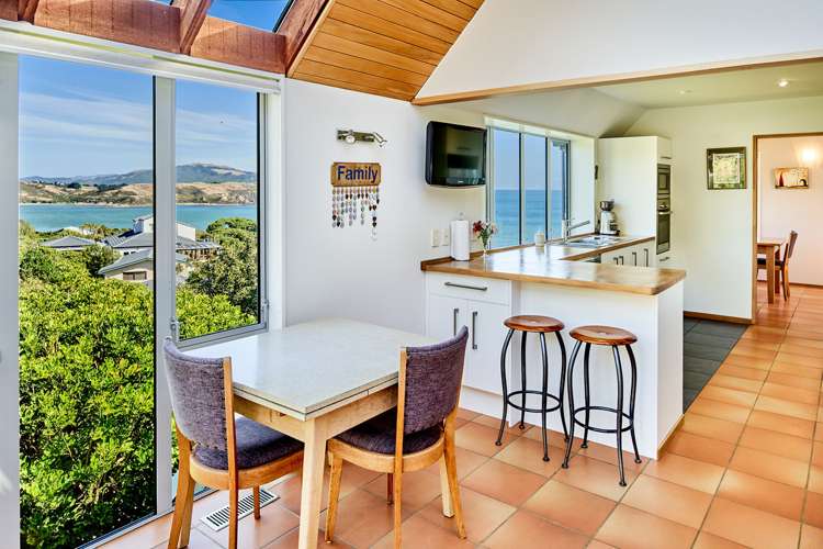 1 Roys Road Plimmerton_5