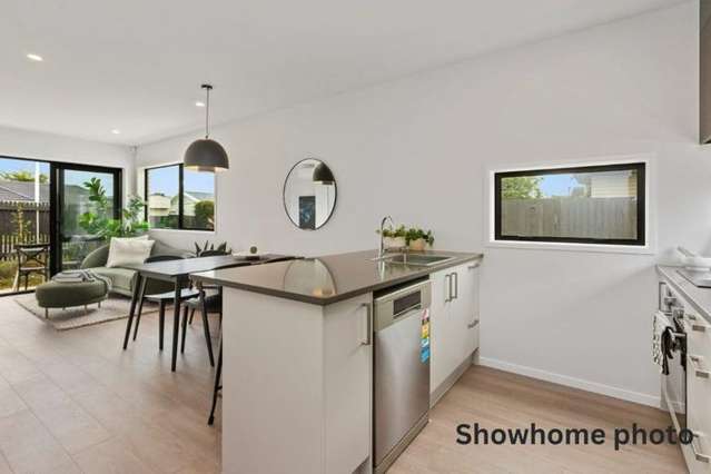 Modern and Bright Two bedroom