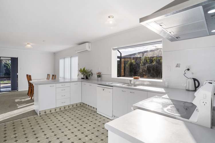 1 Barr Place Manurewa_5