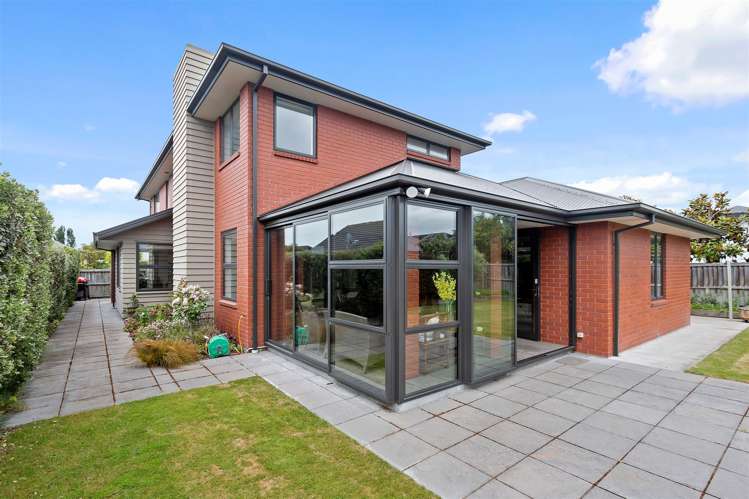 17 Brookwater Avenue Northwood_0