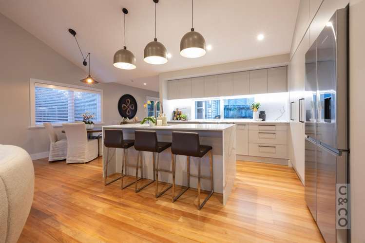 2 Queen Street Riverhead_38