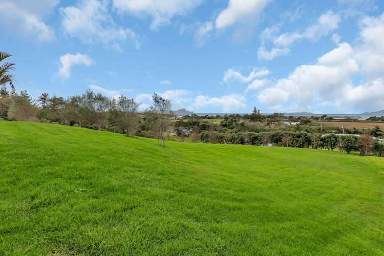 328 Cove Road Waipu_28