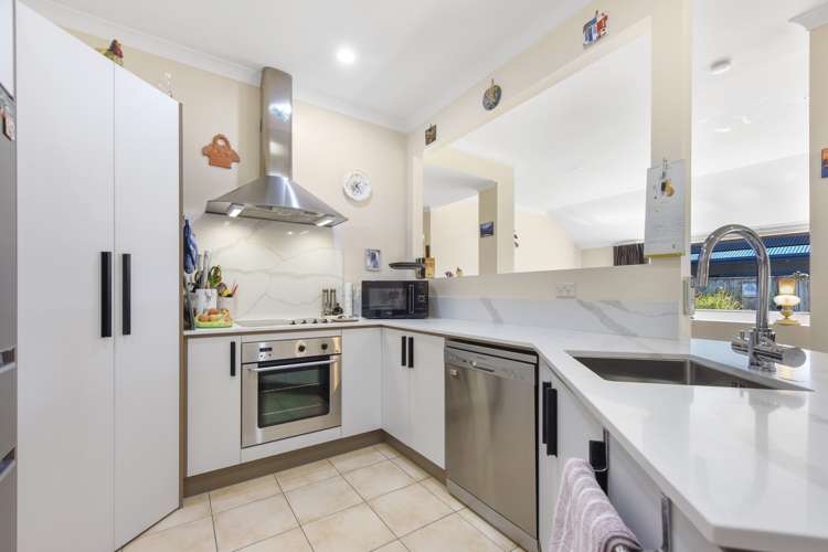 22 Hollybush Drive Brightwater_7