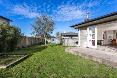 25/25A Gibson Road_2