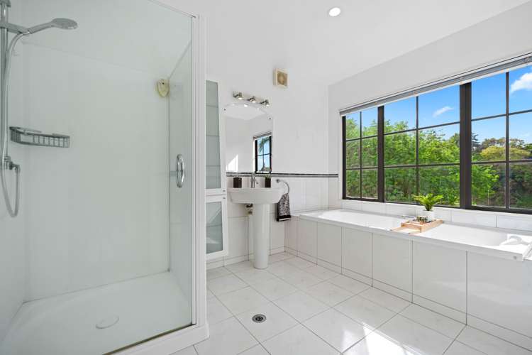 2b Rostrevor Street Hamilton Central_13