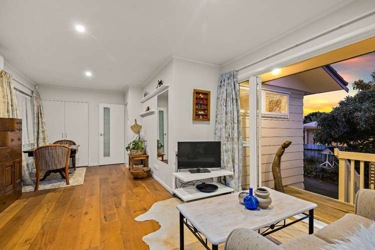 14a Taioma Crescent Te Atatu Peninsula_7