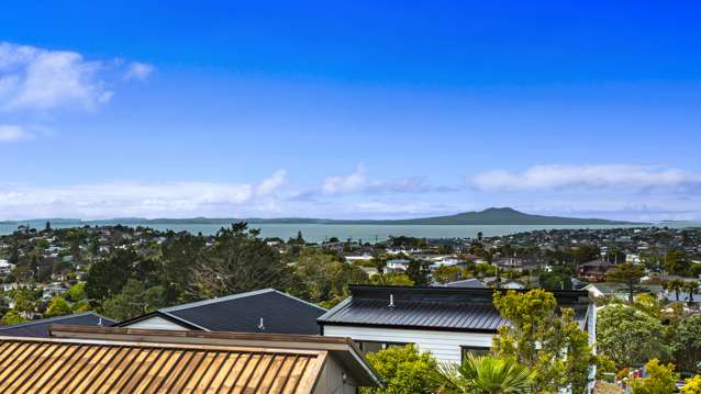 909 East Coast Road Northcross_2