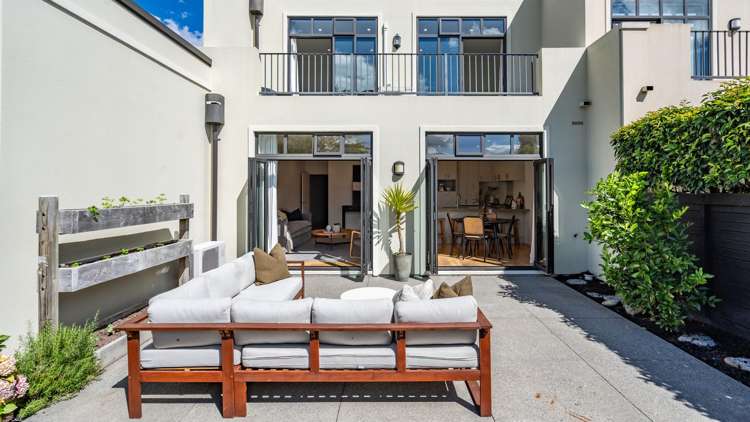 38 Country Club Terrace Northwood_24