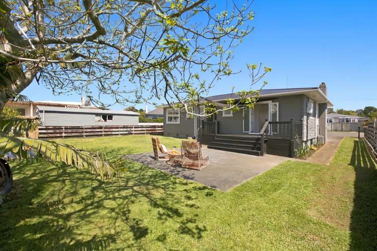 35 Trafalgar Street Westown_29