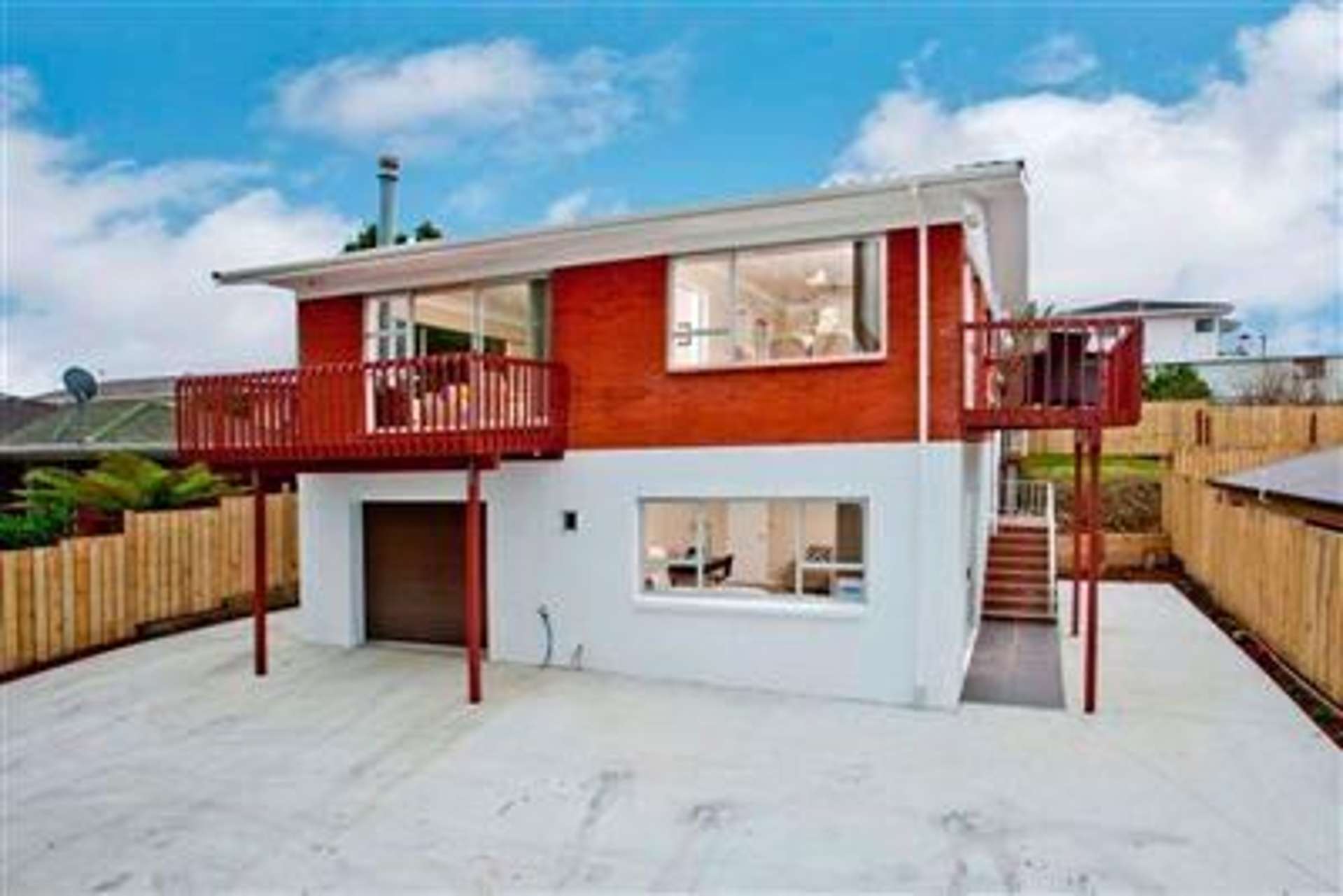 8 Cheval Drive Totara Vale_0