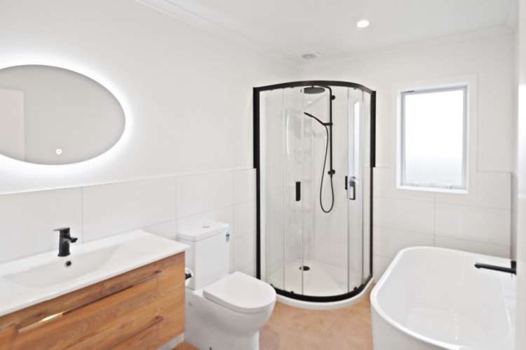 4 Martha Turnell Crescent 1302_9