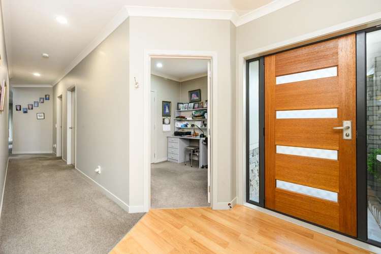 8 Stonebridge Heights Feilding_17