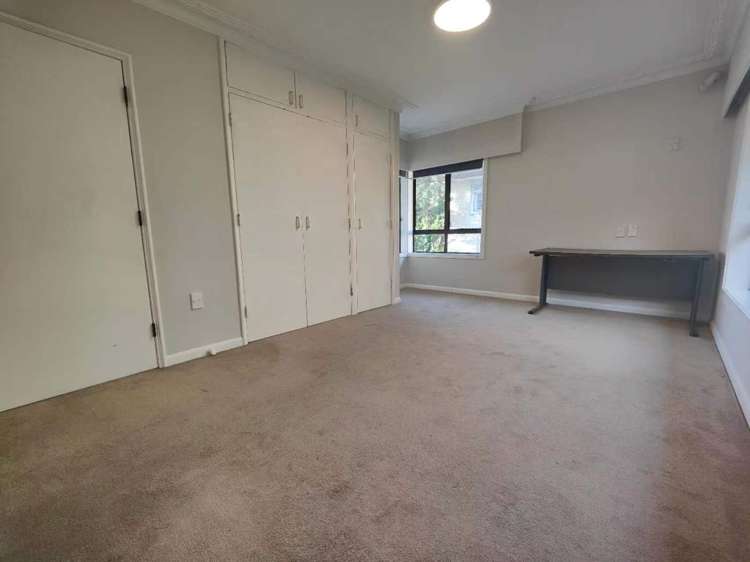 2 Mellons Bay Road 10679_5