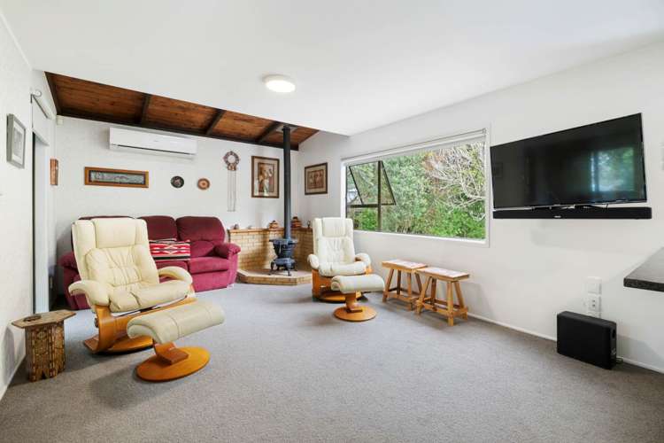 42 Glenelg Road Red Beach_5