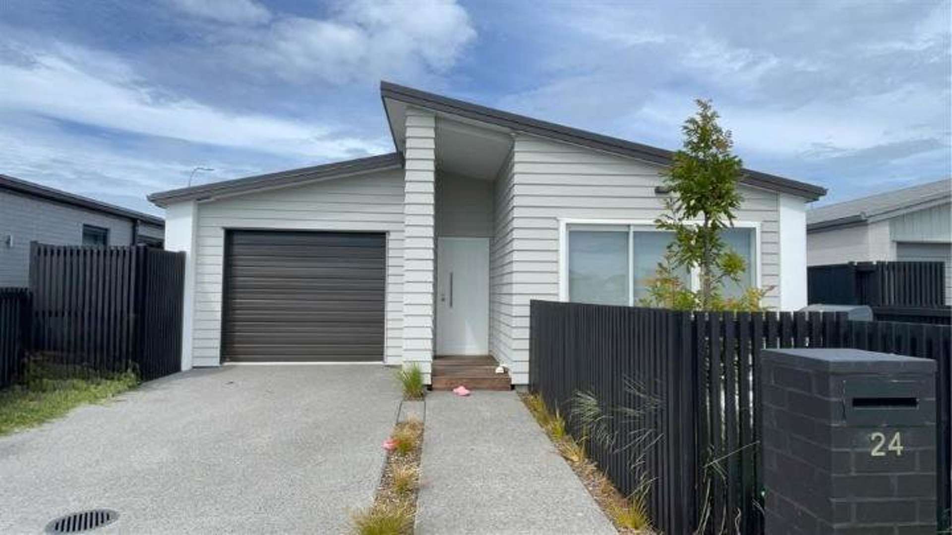 24 Empire Crescent Papamoa_0