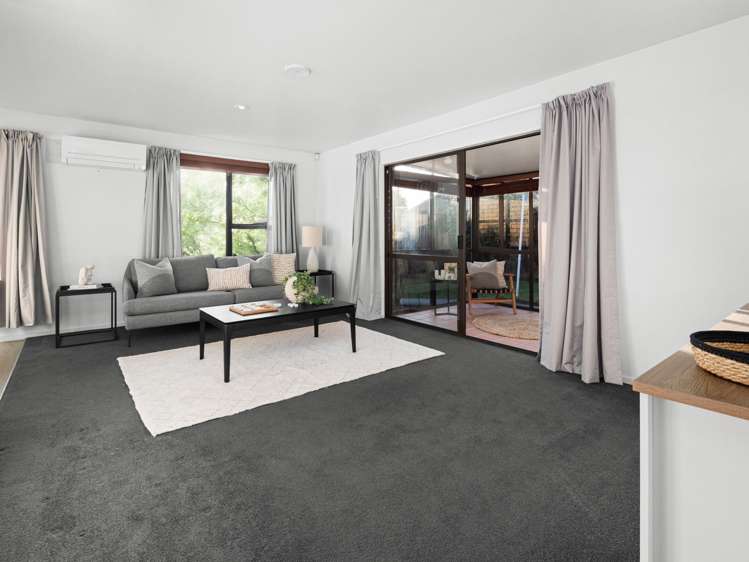 1/18 Dumfries Drive Hei Hei_1