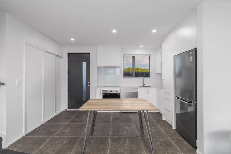 4/9 Milton Street Somerfield_3