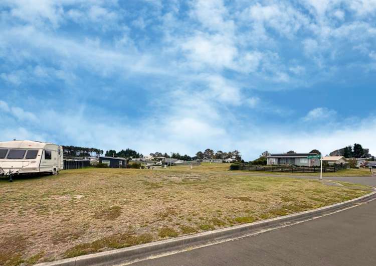 156 Parekawa Drive_5