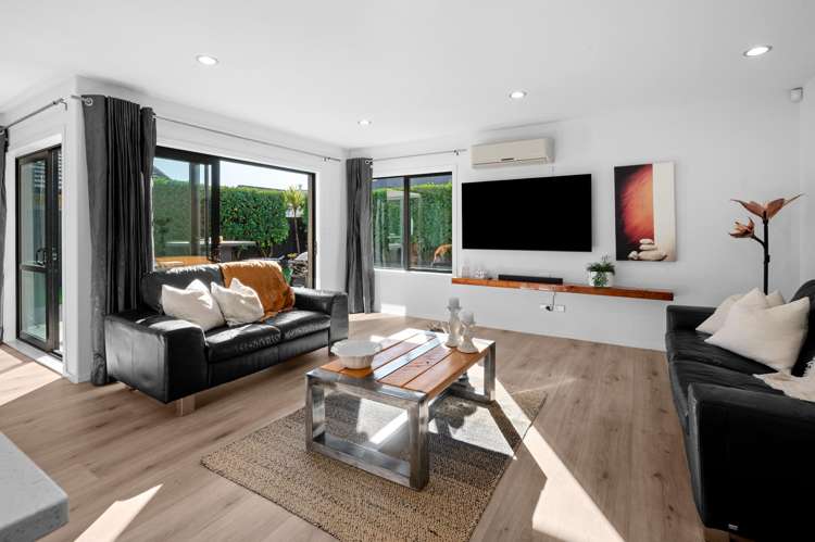 10 Kentwood Place_5