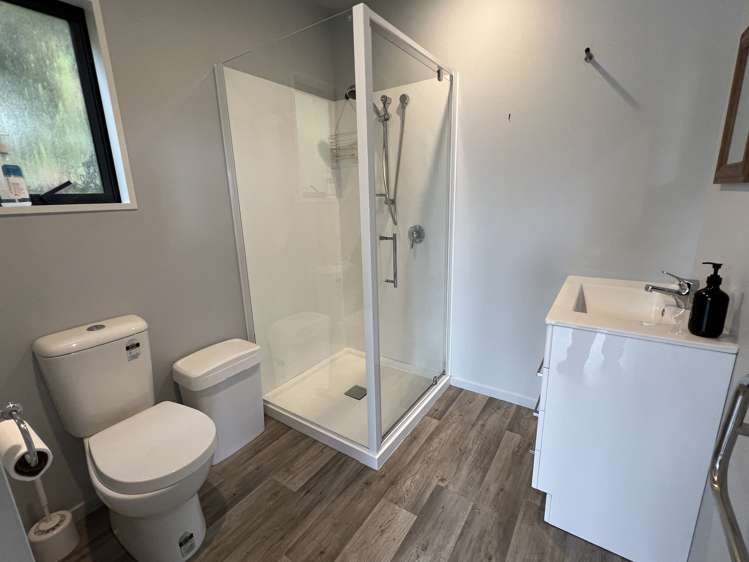 92 Whitcombe Valley Road Kokatahi_21