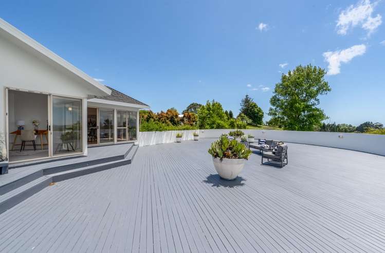 384 Whitford Road Whitford_22