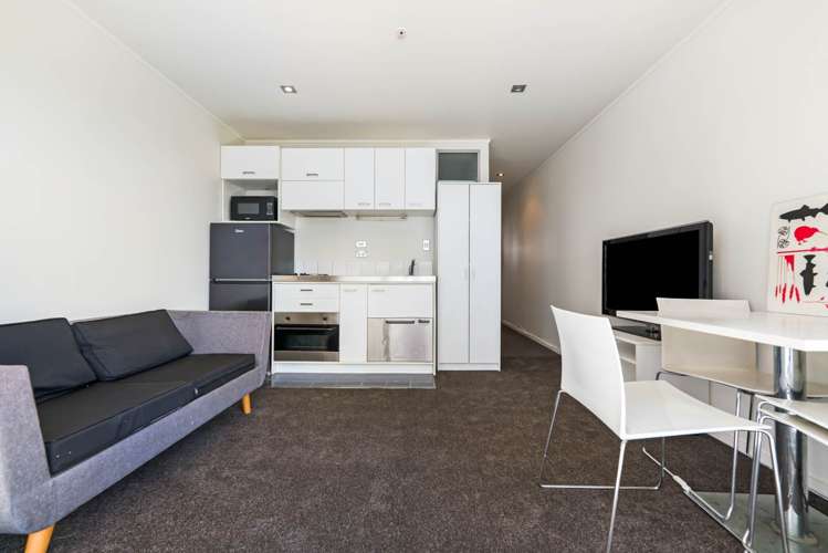 608/430 Queen Street_5