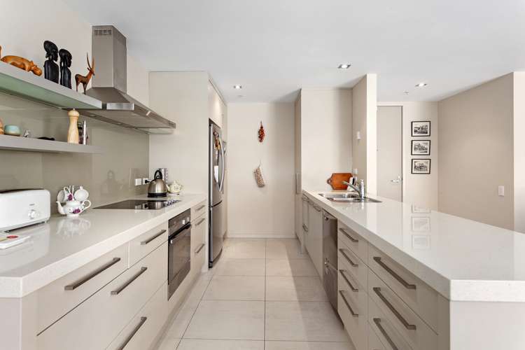 206/17 Quay Street Whakatane_5