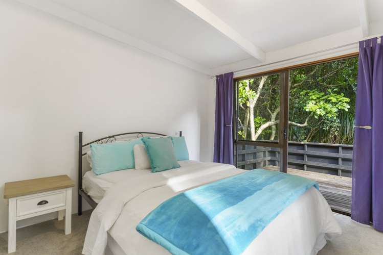 195a Scenic Drive Titirangi_19