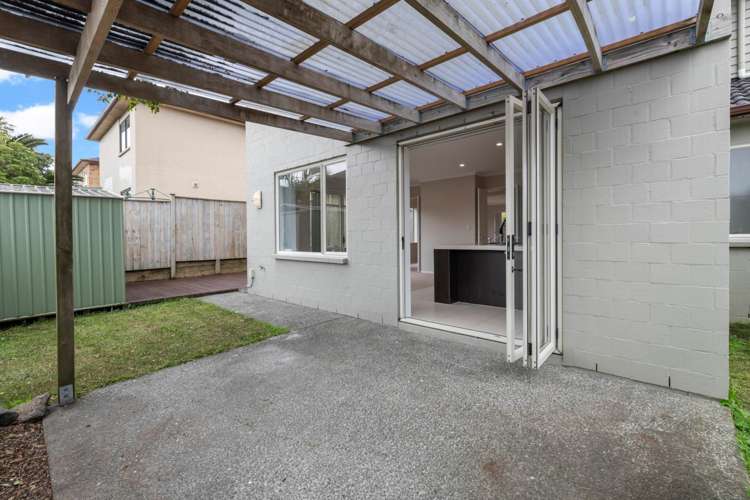 6 Karson Place Flat Bush_11
