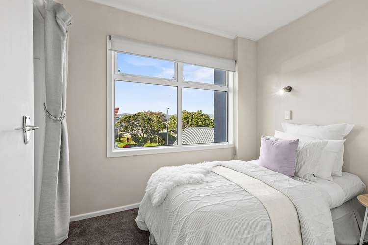 129 Akaroa Drive Maupuia_11