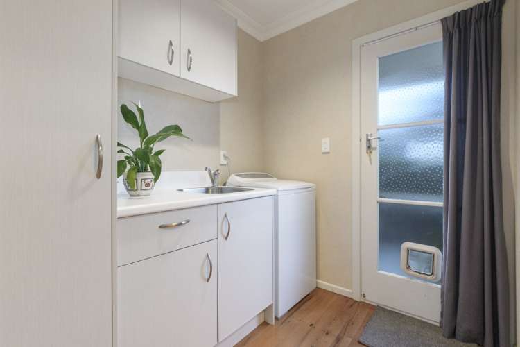 38 Smiths Road Matua_21