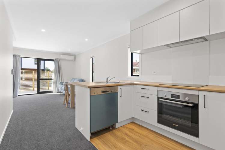 1/150 Te Rapa Road 3283_1