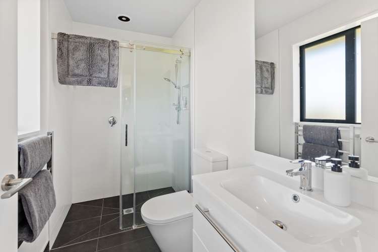 18 Croydon Street Woodend_9