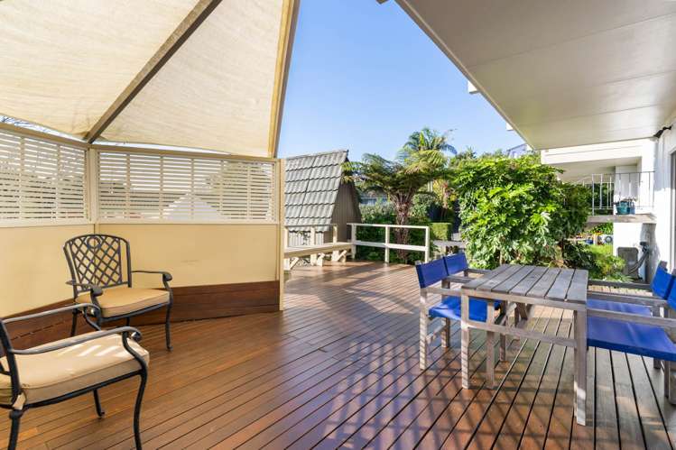 56 Mayfair Crescent Mairangi Bay_6
