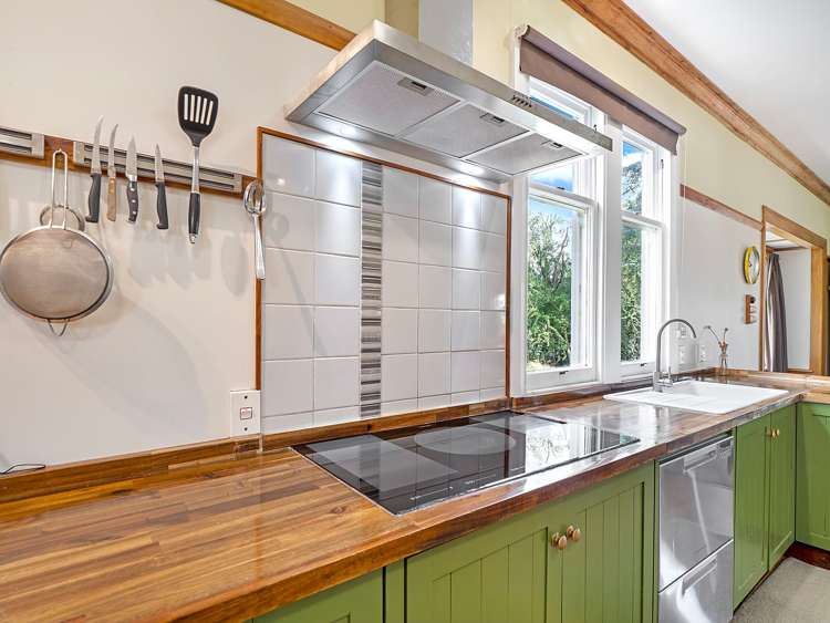 10 Kensington Road Marton_25