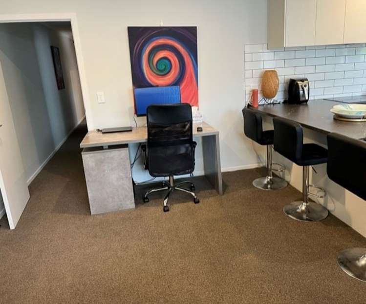 2/3 Daisy Street 1055_6