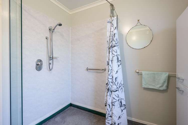 6 Whiting Drive Wakefield_15