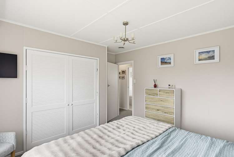 22 Gray Avenue Paraparaumu Beach_31