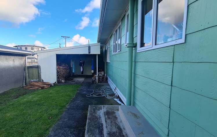 35 Fox Street Opunake_21