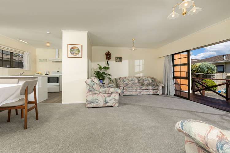 8/248 Great North Road Henderson_9