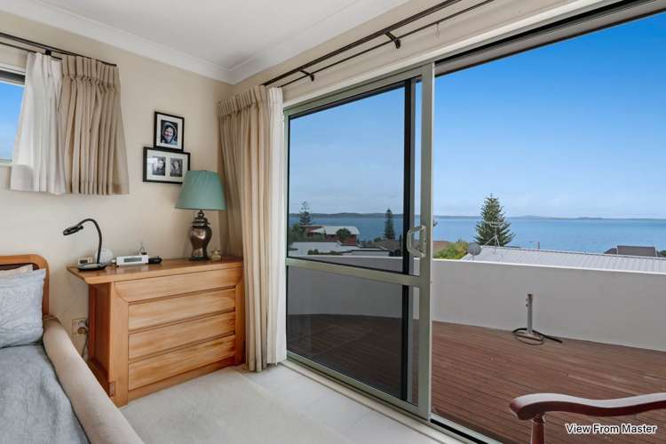 17 Fishermans Cove Army Bay_13